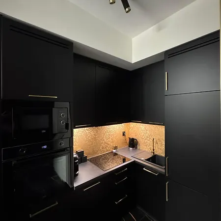 Moon Luxury - Jacuzzi & Sauna Apartament *