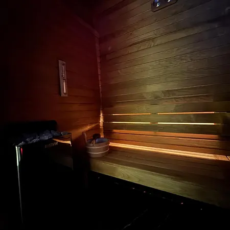 Apartament Moon Luxury - Jacuzzi & Sauna *
